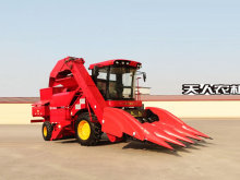 TR9988 Self-propelled Corn Combine Harvester
