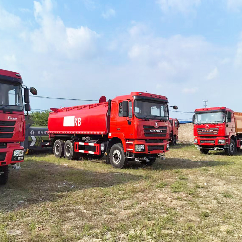 Shacman Water Truck (3) SHACMAN Water Truck (3)