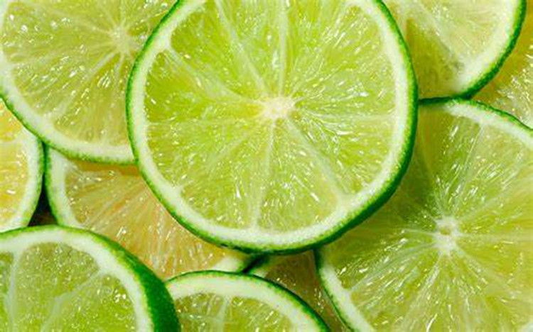 Puro olio essenziale di Lime naturale