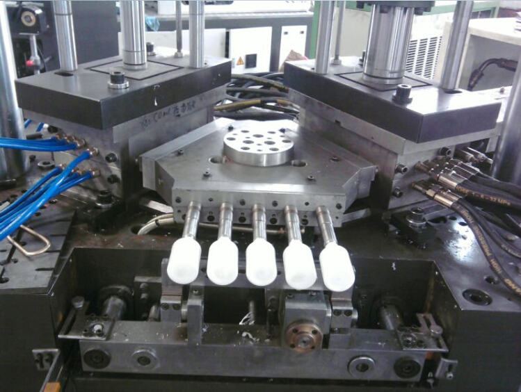 Plastic spoon/cups/bowl injection blow molding machine