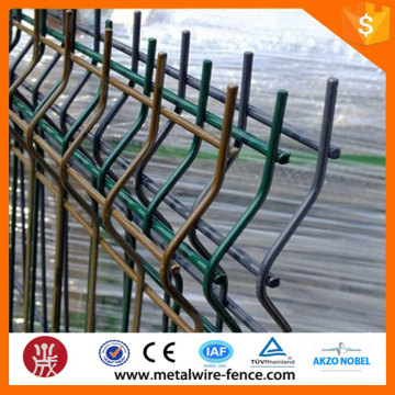 Galvanized welded wire mesh fence for boundary wall