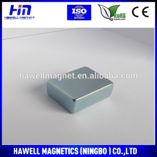 Small block magnets with Zinc coating