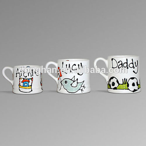 hand painting lovely ceramic mug