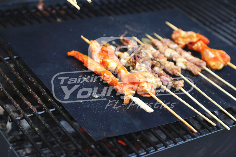 PFOA Free and Non-stick Grill Mat BBQ