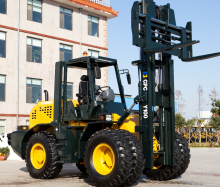 4x4 Rough Terrain Forklift 10 Ton