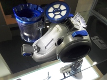 james dyson vacuum cleaner