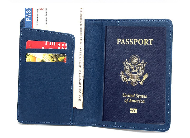 Modern Style Multi-Functional Travel Passport Bag Card Holder World Map RFID Passport Holder Luggage Tag Set Made of PU