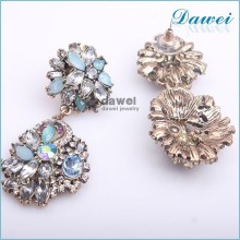 gold earrings designs catalogue