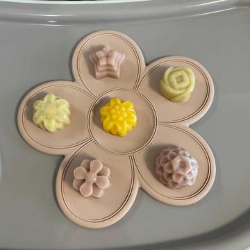 fashion flower shape Silicone baby placemat