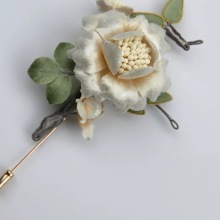 Original design of non-legacy velvet peony brooch