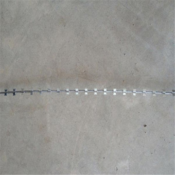 BTO-22 cheap electro galvanized razor wire coil price