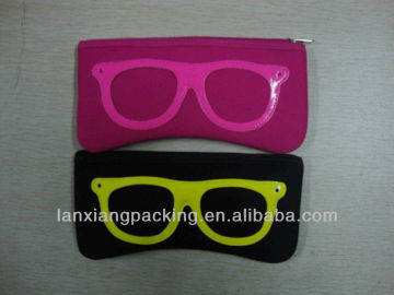 Custom soft pouch sunglasses case