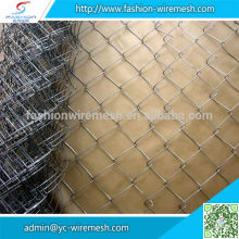 Different Specifications 4x4 welded wire mesh fence