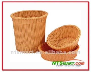 round rattan basket