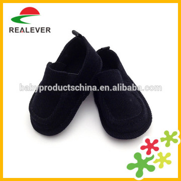 China latest comfortable infant shoe wholesaler kids shoes