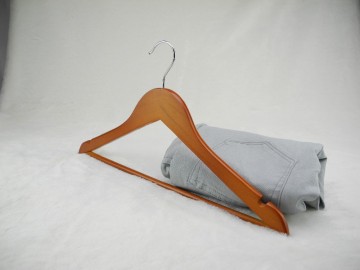 Gloryhanger wholesale A grade wood hanger with high quality for chlothes