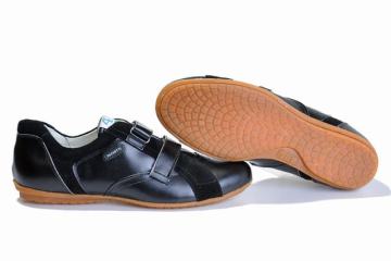 Branded mens shoes
