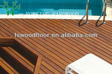 Swimming pool brazilian teak wood decking