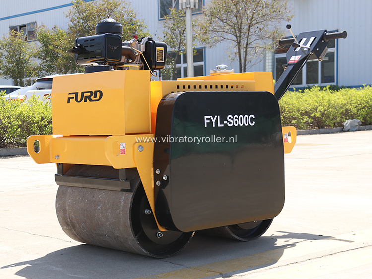 550kG Hand Operated Mini Road Roller Compactor (FYL-S600C)