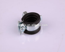 Hinger pipe clamp with rubber