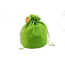 Drawstring Green velvet bag with satin satin lining