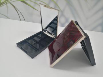 6 Color Eyeshadow Powder Compact