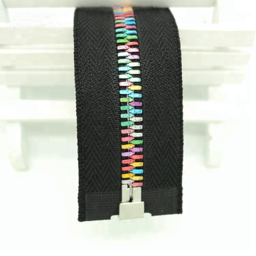 Rainbow Metal Corn Teeth No.8 Zipper