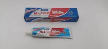 Fresh & White Toothpaste - Extra Cool Mint