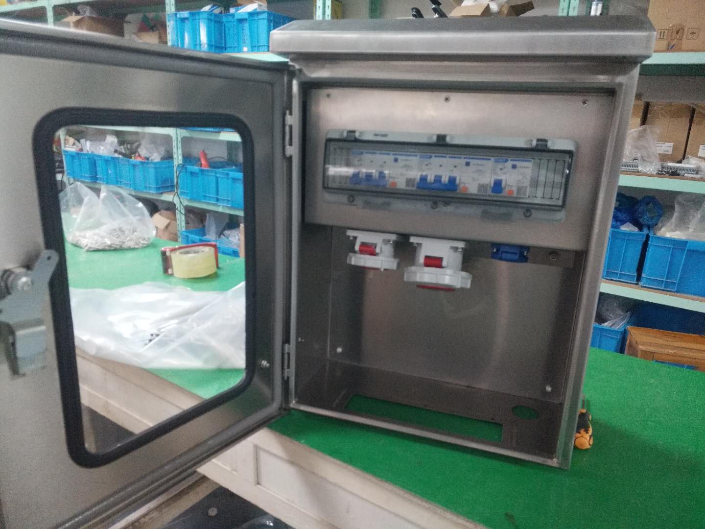 SAIP/SAIPWELL Outdoor Project Enclosure Box China Manufactures Customized Waterproof Electrical Steel Box