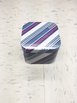 Custom small metal containers