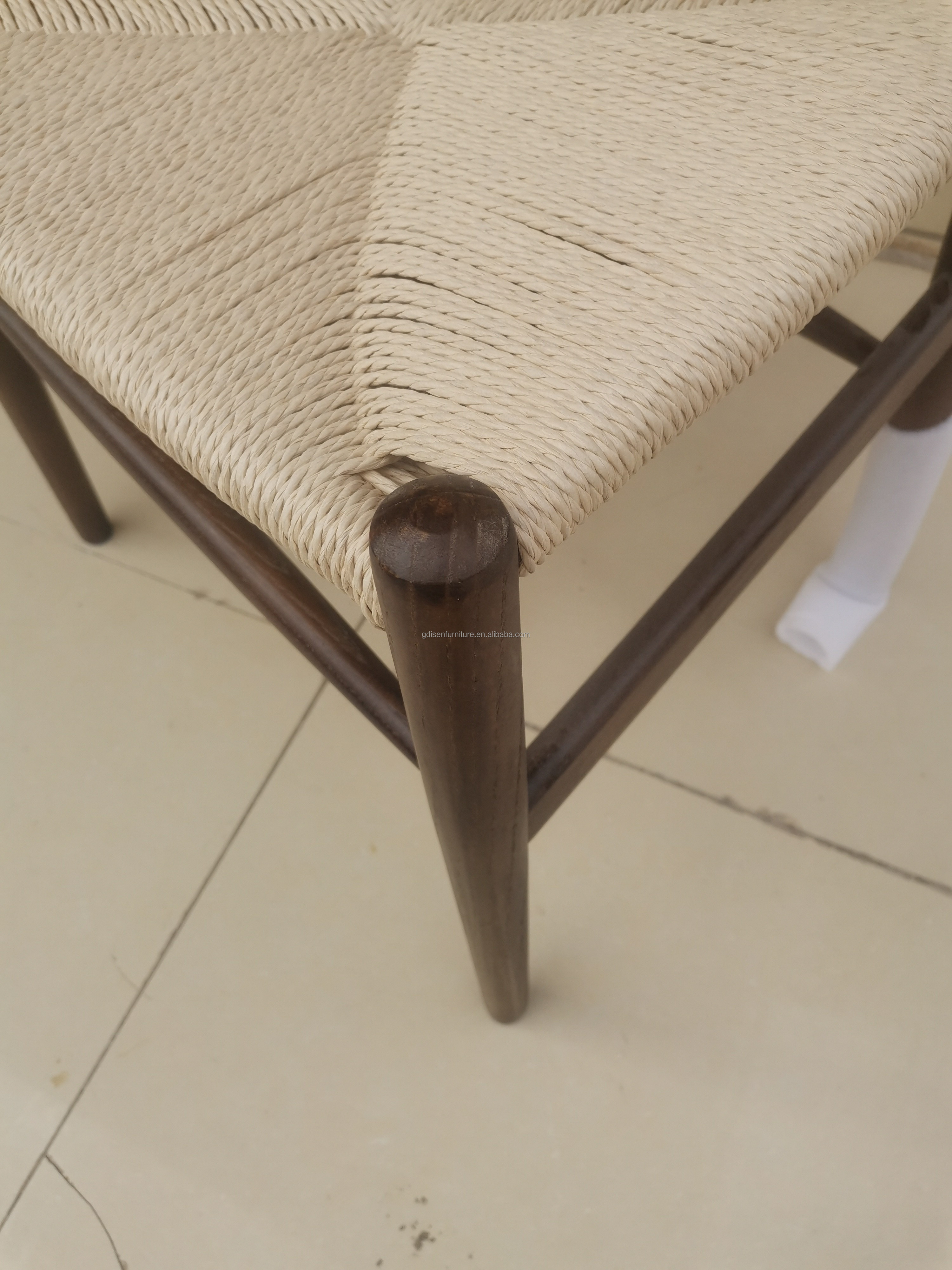 Classic Design PU Leather Cushion Dining Chair Classic Design PU Leather Cushion Dining Chair