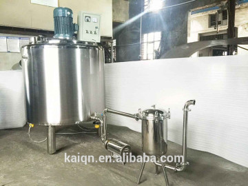 mixing tank with agitator