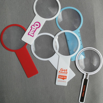 Portable 3x Handheld Fresnel PVC Plastic Magnifying Sheet Bookmark