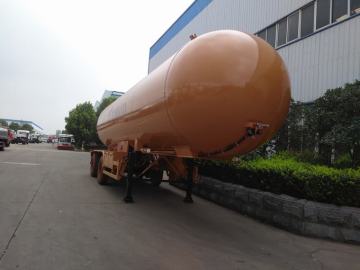 Circular Type Shape Gasoline Fuel Truck Tanker Trailer