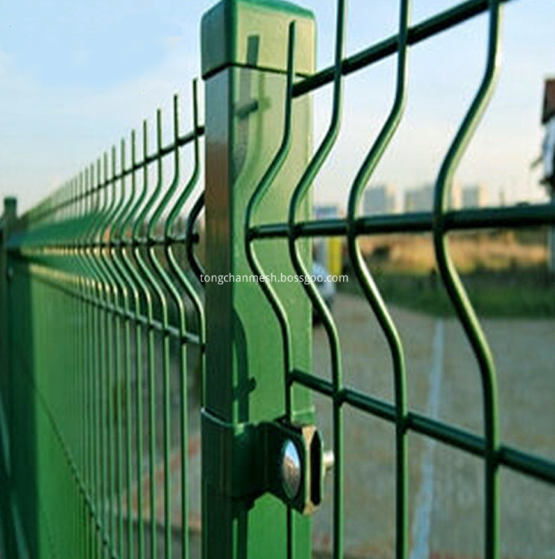 Power Coated Metal Mesh Fence