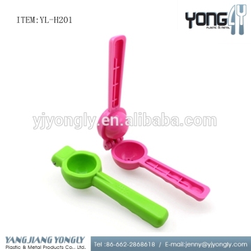 Kitchen Handheld Orange Juicer Limes and lemon Squeezer