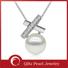 Simple 18K White Gold Alphabets Pendant Designs Men and Women