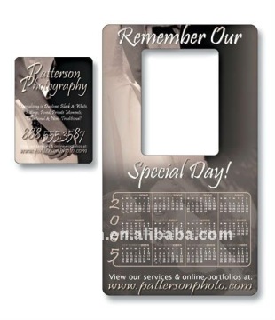 gray printed calendar magnetic photo frame