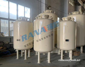 PTFE-lined storage tank Electronic grade