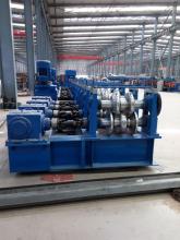 Metal ?highway guardrail roll forming machine