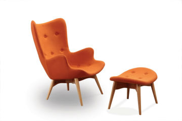 Hans J. Wegner Papa Bear Chair