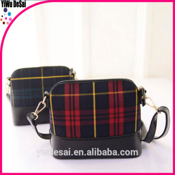 Shell bag Classic grid handbag Inclined shoulder bag