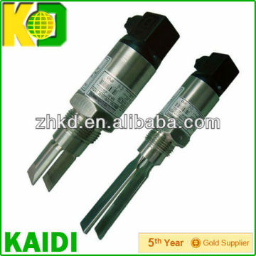 Tuning fork level sensor