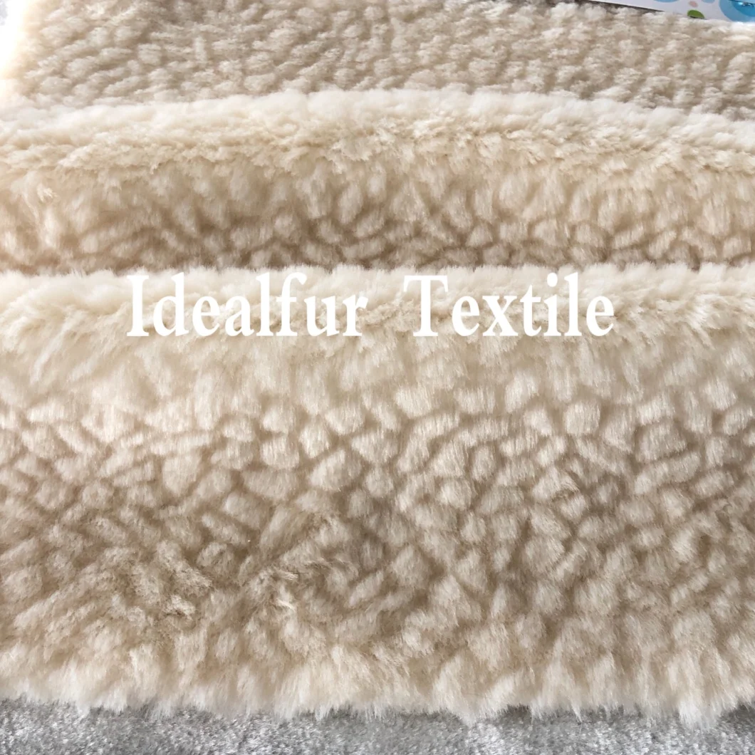 Embossed Knitted Fake Raccoon Fur