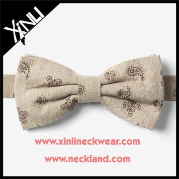 Men Fashion Paisley Pattern Bow Tie