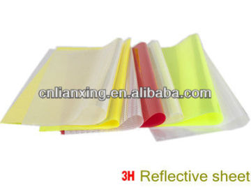 Reflective primatic pvc sheet