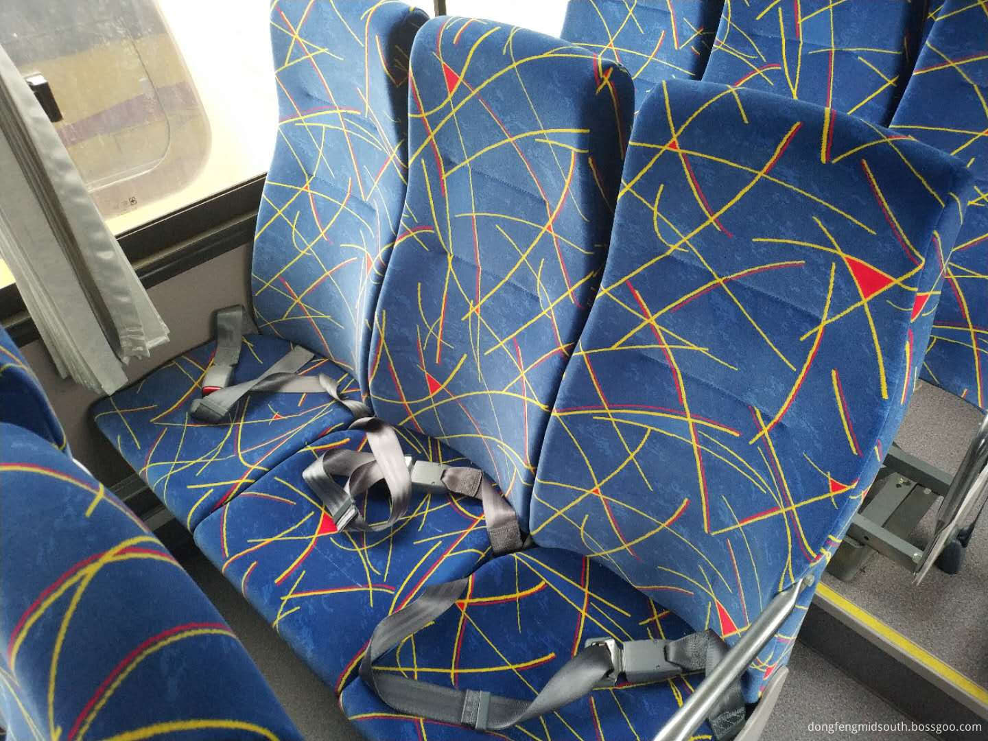65 seats coach bus (8) 65 seats coach bus (8)
