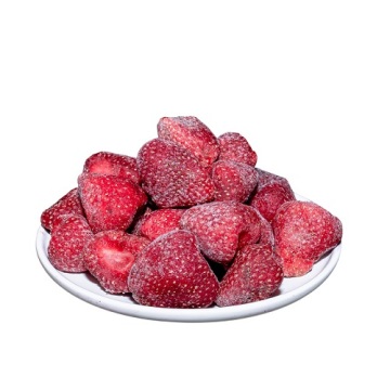 HIGH QUALITY IQF STRAWBERRY