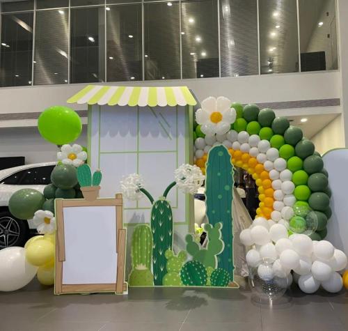 Balloons de atmósfera decorativa con temática del Día del Trabajo