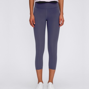 wahine tarau yoga capri